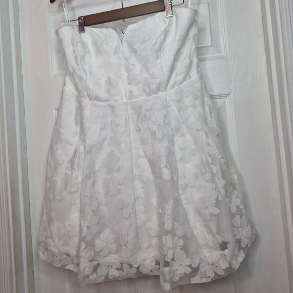 Lulu's White Strapless Floral Sweetheart Mini Dress Size Xl - Picture 3 of 12